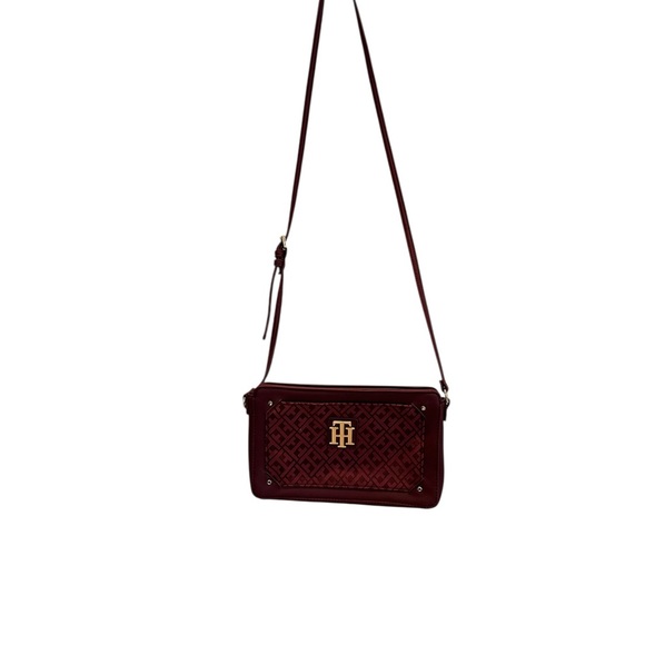 Tommy Hilfiger Handbags - Tommy Hilfiger Burgundy Crossbody Bag